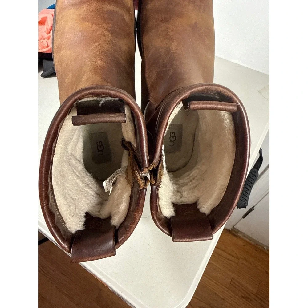 UGG Mens Brown Leather Vibram Sole Shearling Lined Side Zip Winter Boots Sz 10
